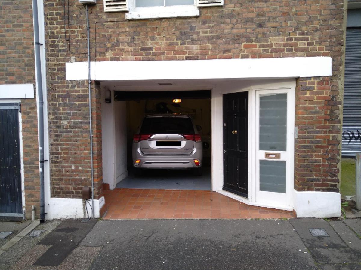 Ferienwohnung Fantastic 3 Bed Brighton House- Sleeps 6- Superfast Wifi And Garage Exterior foto