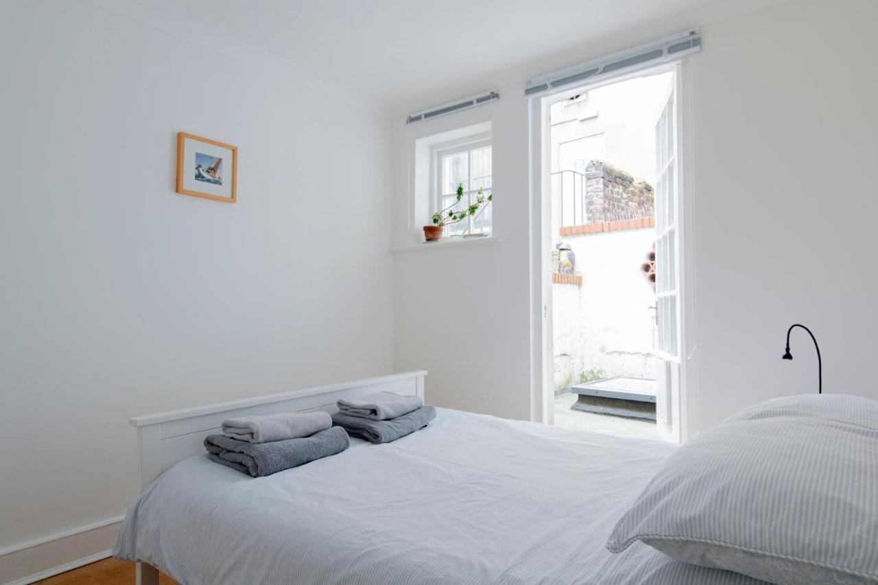 Ferienwohnung Fantastic 3 Bed Brighton House- Sleeps 6- Superfast Wifi And Garage Exterior foto