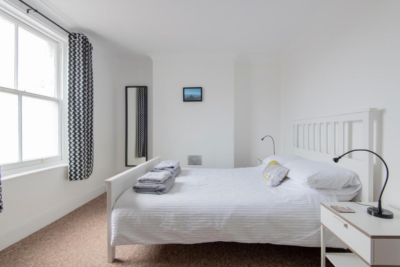 Ferienwohnung Fantastic 3 Bed Brighton House- Sleeps 6- Superfast Wifi And Garage Exterior foto